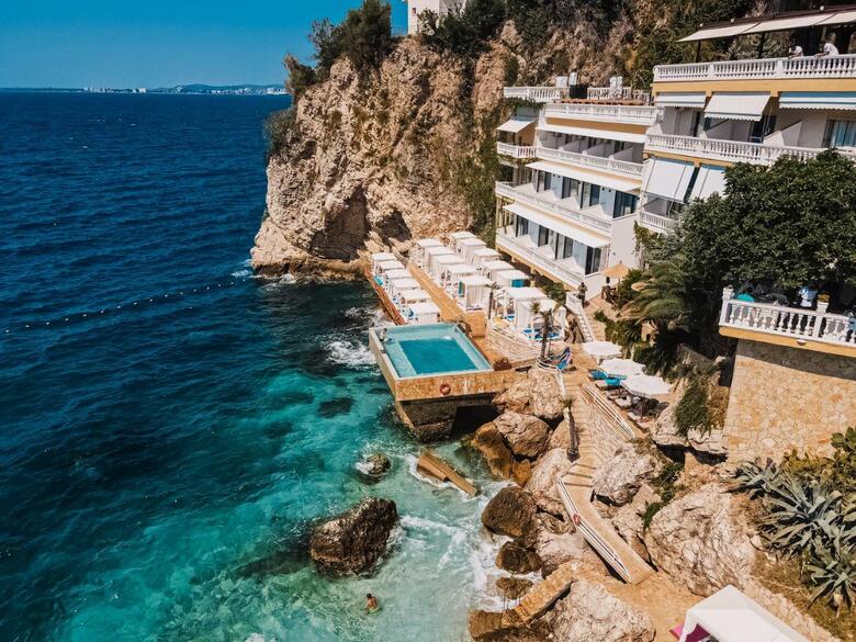 Hotel Liro