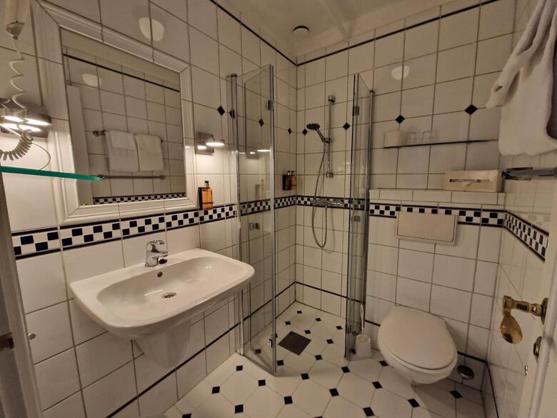 Dr. Holms Hotel