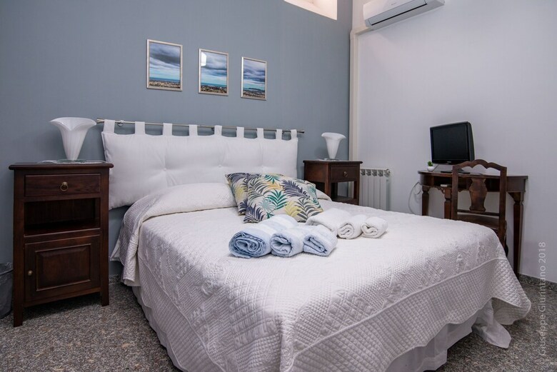 Hostal Le Vie Di Monreale
