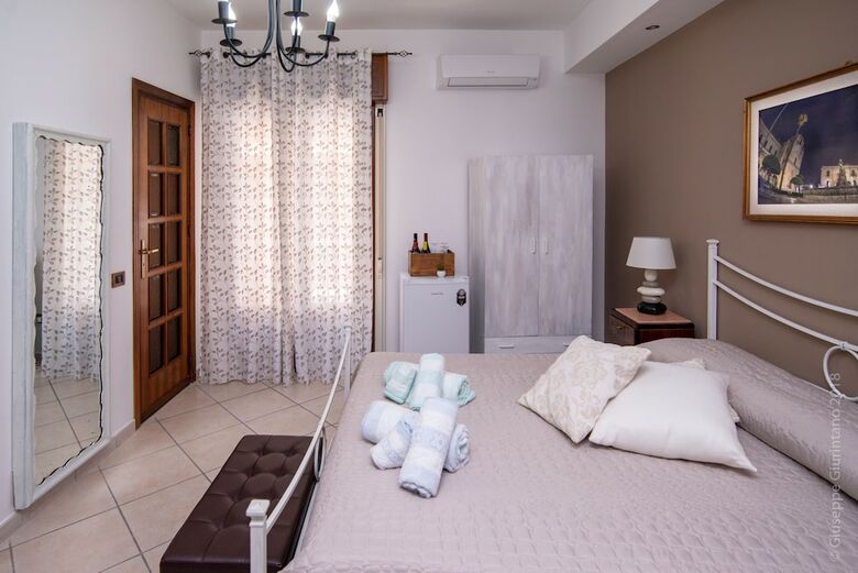 Hostal Le Vie Di Monreale