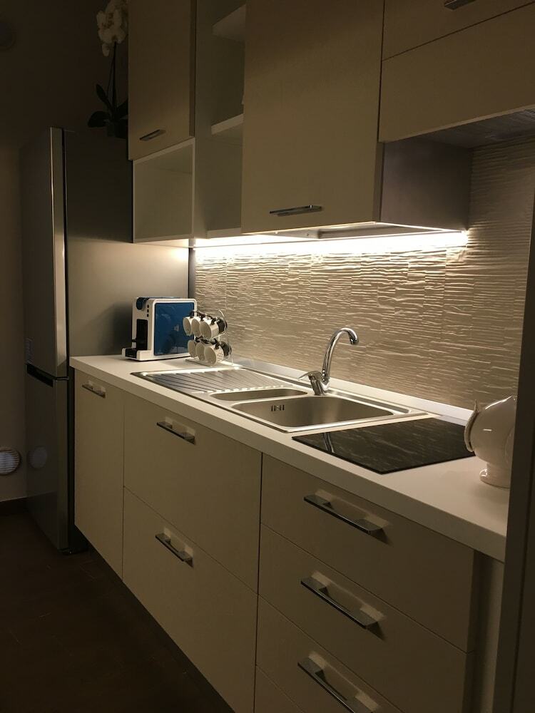 Hostal Quinque - Urban House