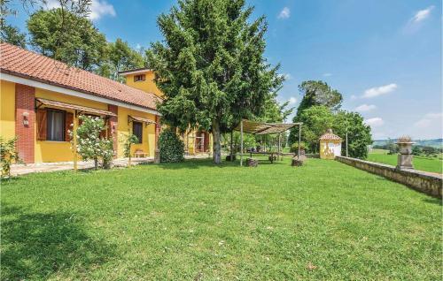 Three-bedroom Holiday Home In Alvignano Ce