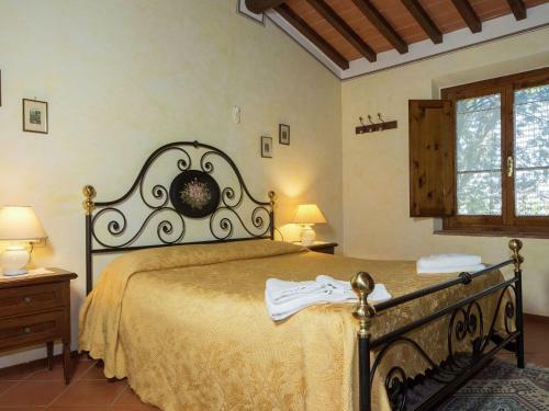 Tranquil Farmhouse In San Vivaldo Italy With Pool