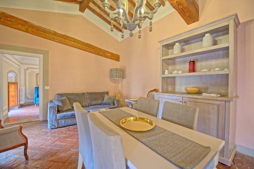 Agroturismo Castello Di Montegufoni