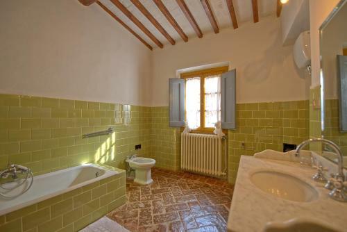 Agroturismo Castello Di Montegufoni
