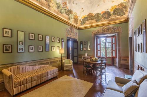 Agroturismo Castello Di Montegufoni
