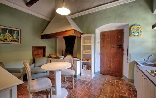 Agroturismo Castello Di Montegufoni
