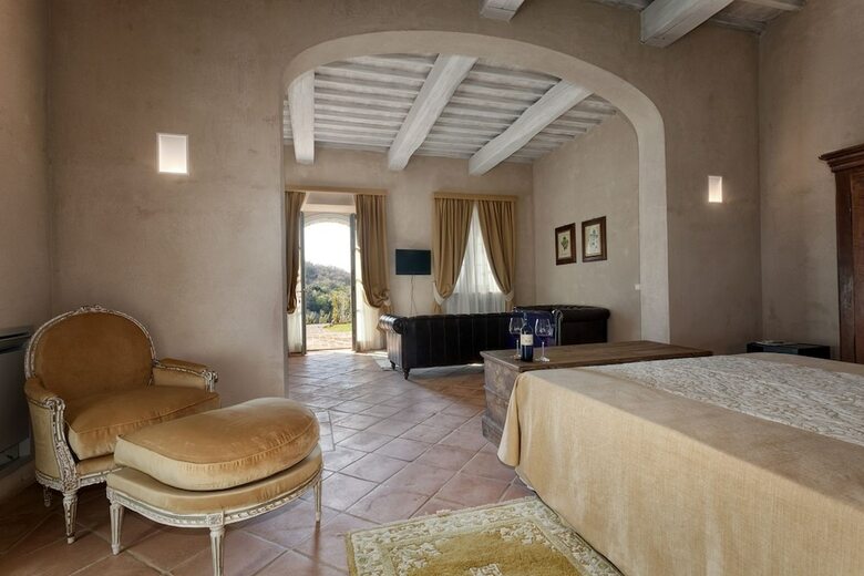 Agroturismo Casanova Di Neri Relais