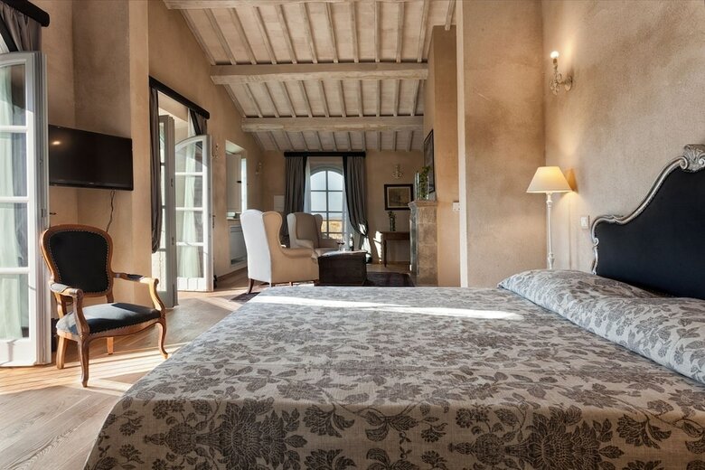 Agroturismo Casanova Di Neri Relais