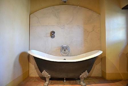 Monterchi Villa Sleeps 8 Pool Air Con Wifi