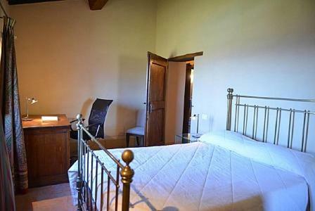 Monterchi Villa Sleeps 8 Pool Air Con Wifi