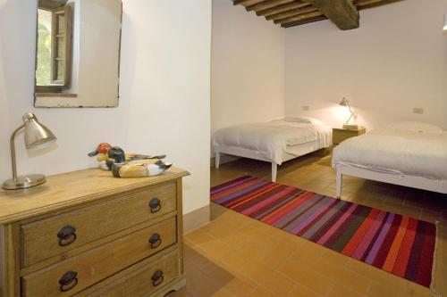 Nocchi Villa Sleeps 8 Air Con Wifi