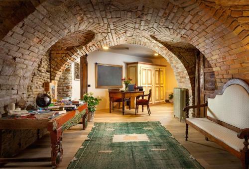 Hostal Borgese Camere E Suites