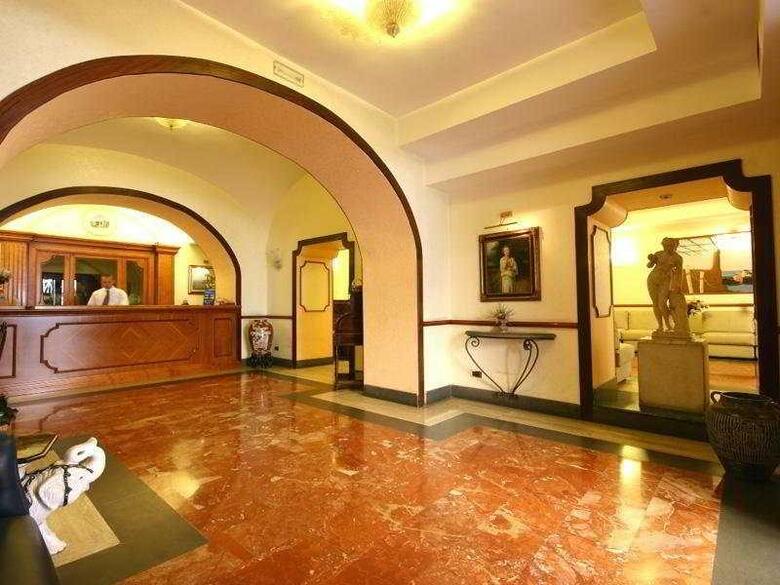 Hotel La Pace