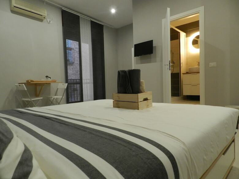Bed & Breakfast Mola Rooms
