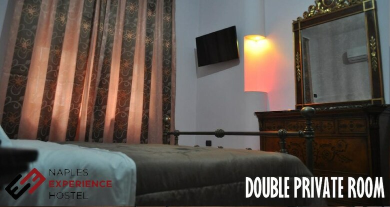 Naples Experience Backpackers Hostel