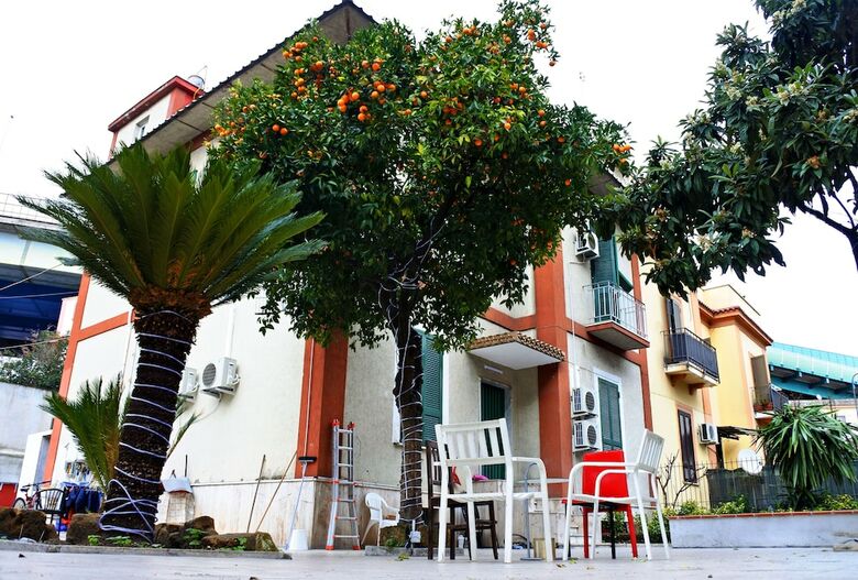 Naples Experience Backpackers Hostel
