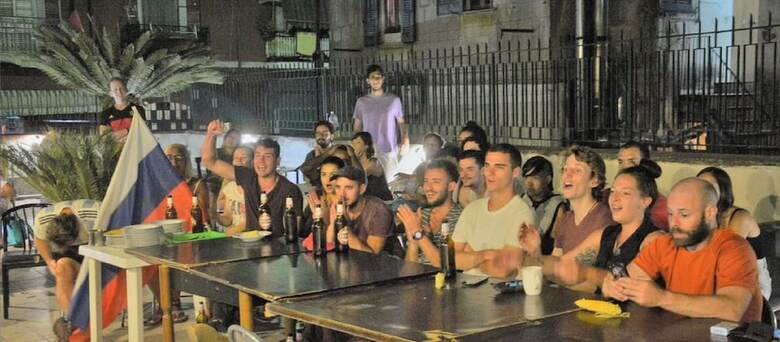 Naples Experience Backpackers Hostel