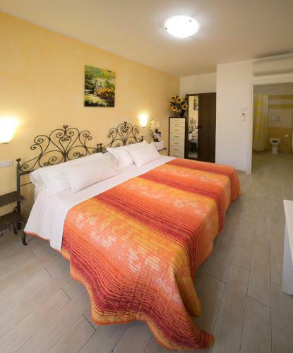 Hostal Giglio Del Conero
