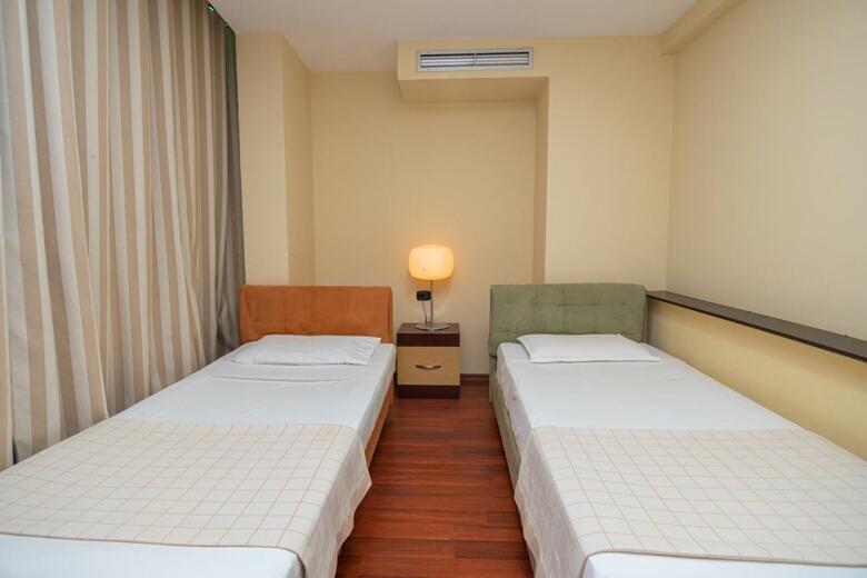 Hotel Vlora International