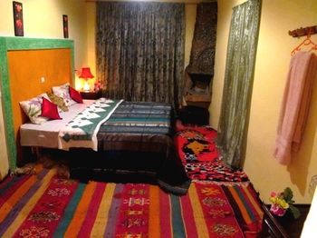 Bed & Breakfast Chez Les Berb�res