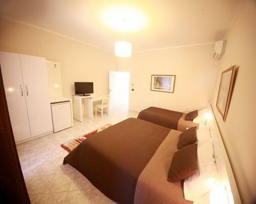 Hostal Hotel Nika