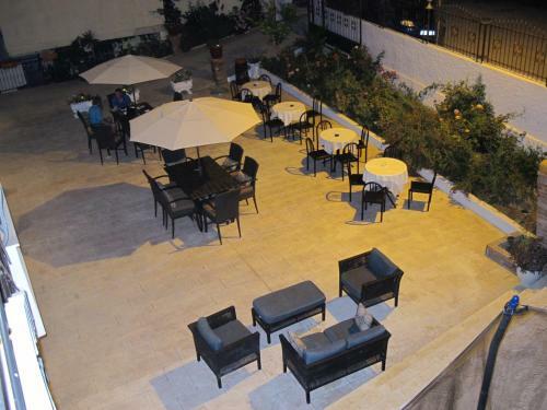 Hostal Hotel Nika