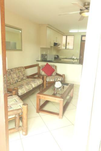 Flamingo Holiday Apartments