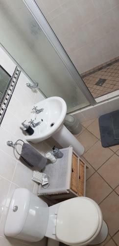 Hostal African Ambience Guest House