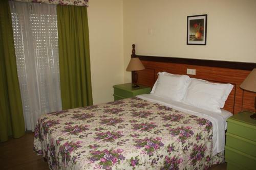 Bed & Breakfast Residencial Joao Capela