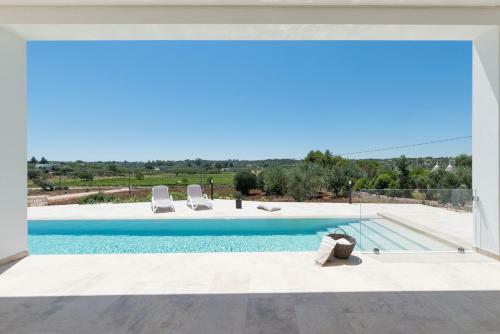 Charming Villas With Pool In Valle D'itria