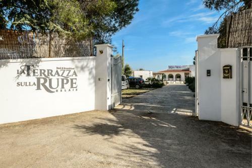 Hotel La Terrazza Sulla Rupe Relais