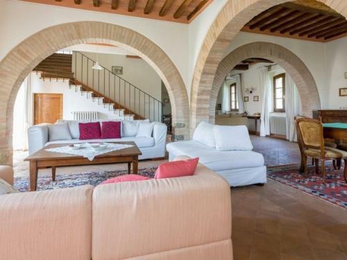Palazzone Villa Sleeps 10 Pool Wifi