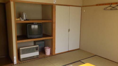Hostal Pension Young House