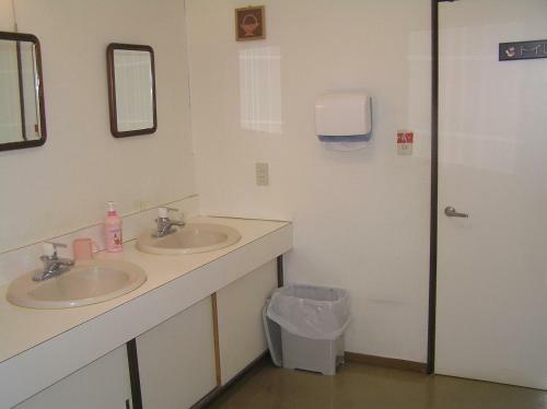 Hostal Pension Young House