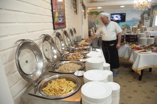 Grand Atlas Hotel