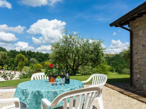 Gorgeous Stone Country House In Umbria With Jacuzzi