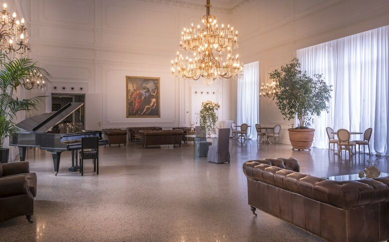 Bed & Breakfast Arnaboldi Palace - Circolo