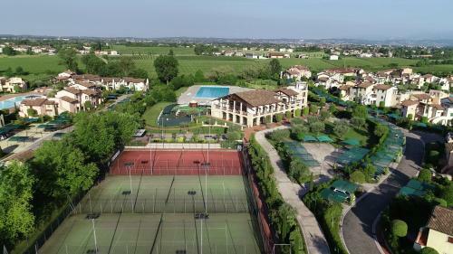 Holidays Garda Resort Village