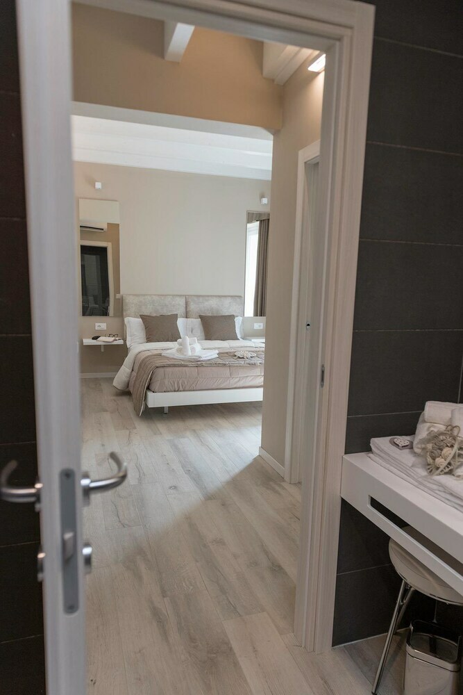 Aurora Aparthotel