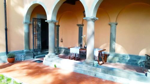 Villa Le Colonne - Civico 11