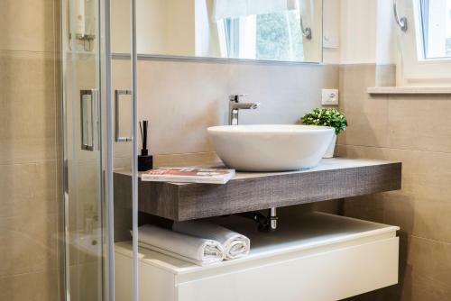 Hostal Riviera Carducci Rooms