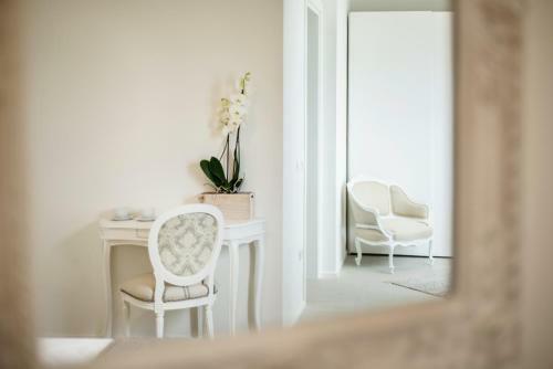 Hostal Riviera Carducci Rooms