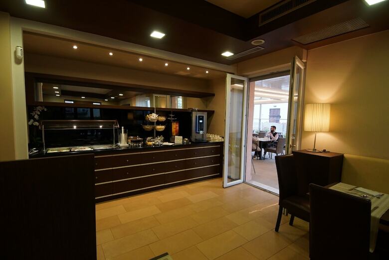 Hotel Clarin 14 By Dori