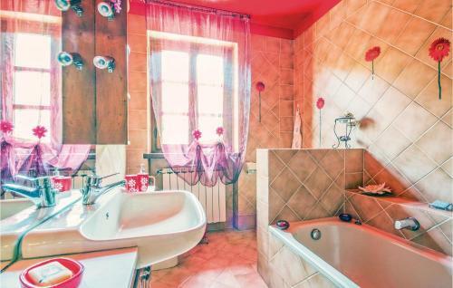 Three-bedroom Holiday Home In Pascoso (lu)