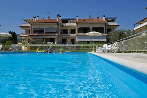 Apartamento Micaene - Cerrano Services
