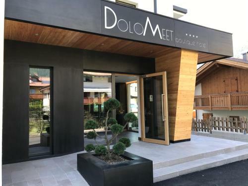 Dolomeet Boutique Hotel