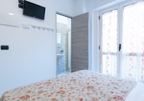 Hotel Saint Tropez - Pineto