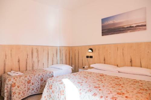 Hotel Saint Tropez - Pineto