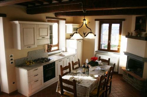 Toppo Di Moro Villa Sleeps 6 Pool Wifi